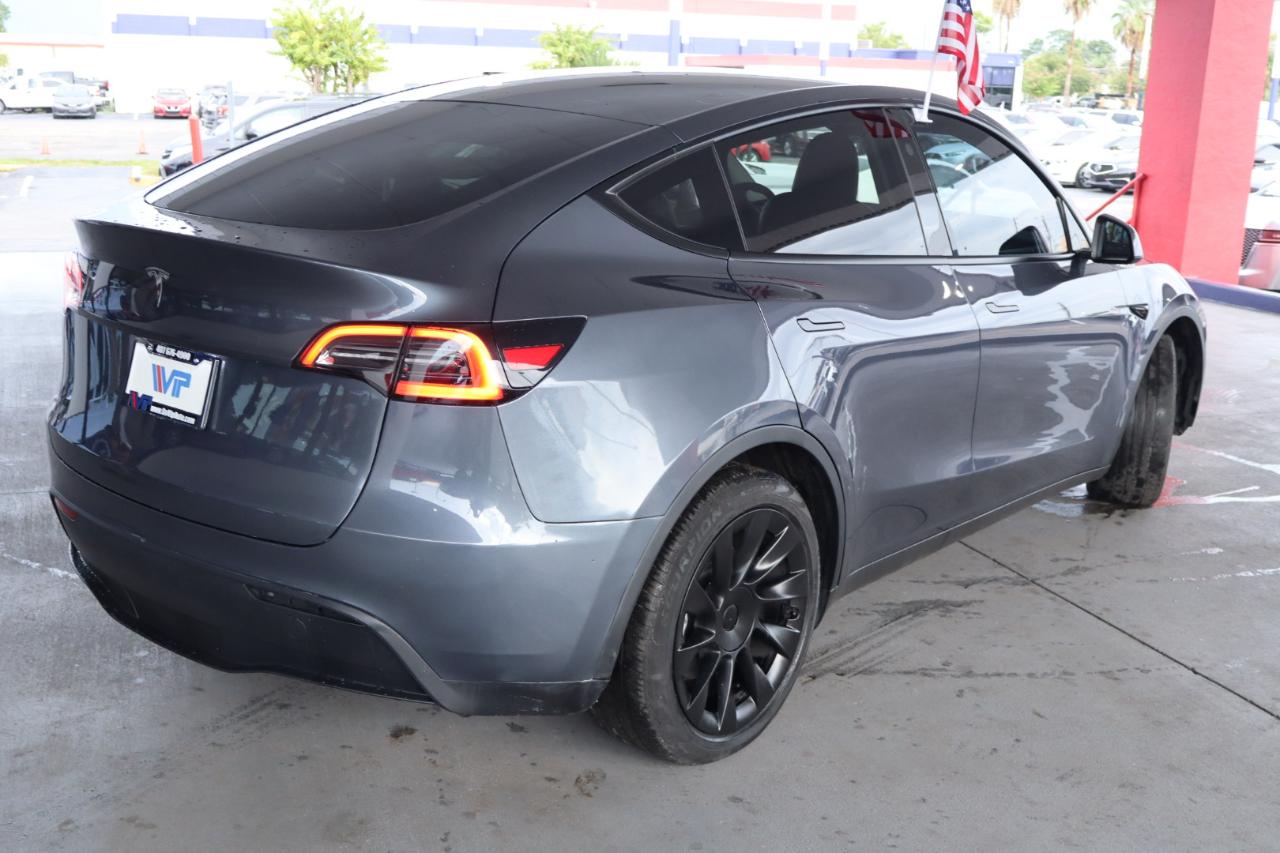 Tesla Model Y Long Range AWD 2023