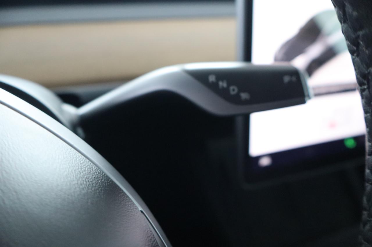 Tesla Model Y Long Range AWD 2023
