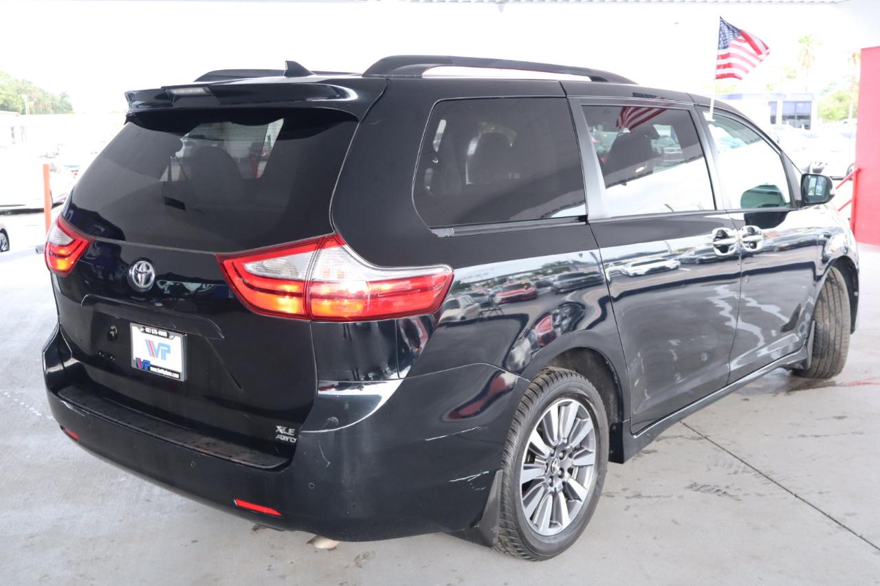Toyota Sienna Limited Premium AWD 7-Passenger (Natl) 2018