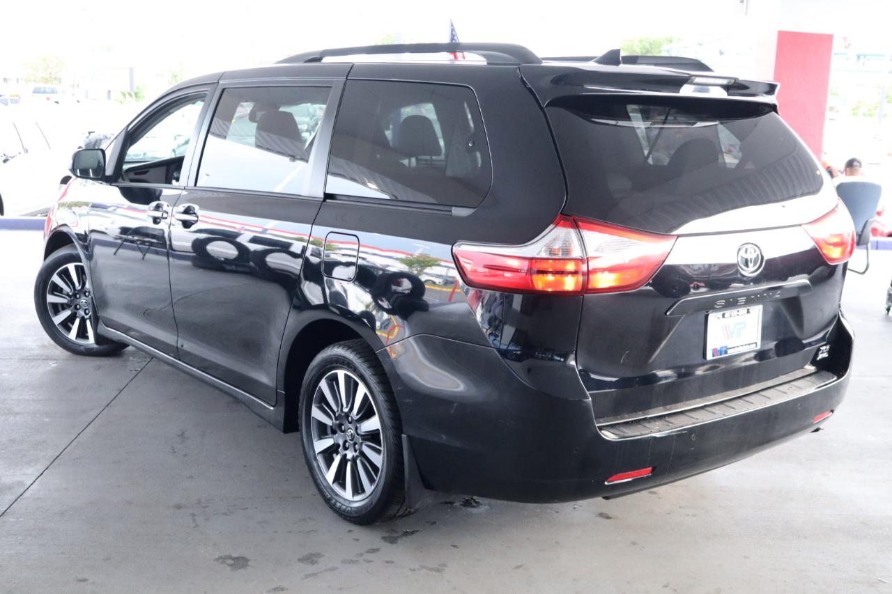 Toyota Sienna Limited Premium AWD 7-Passenger (Natl) 2018