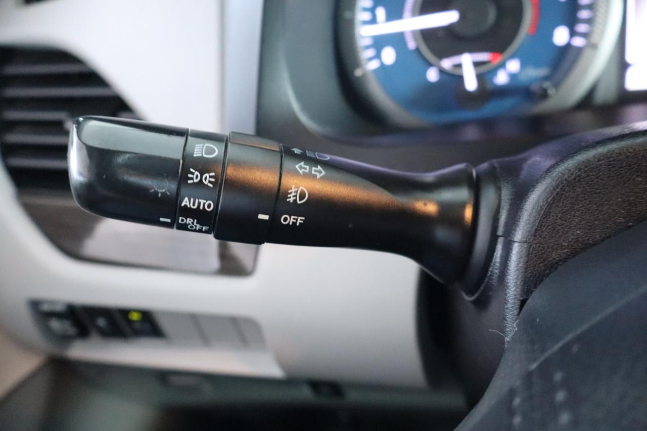 Toyota Sienna Limited Premium AWD 7-Passenger (Natl) 2018