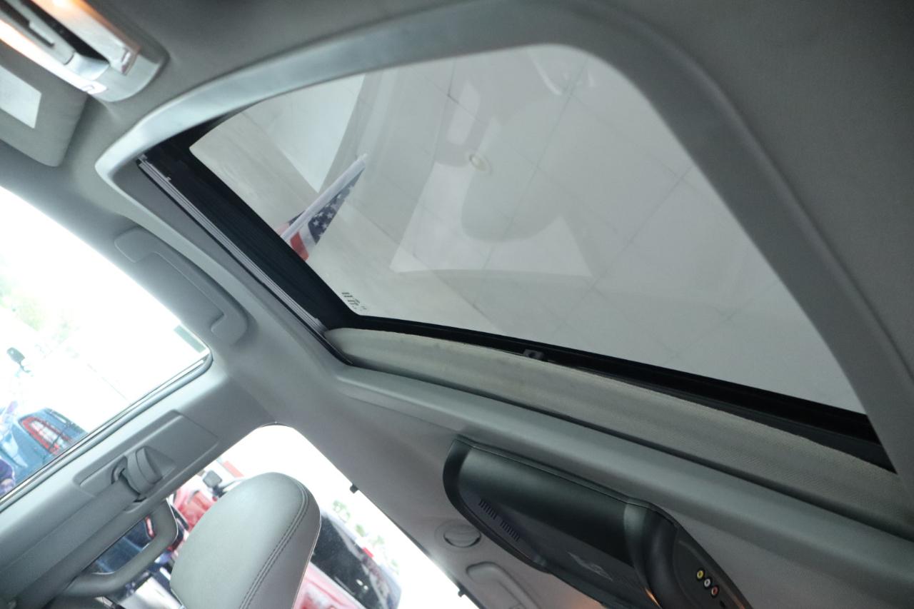 Toyota Sienna Limited Premium AWD 7-Passenger (Natl) 2018