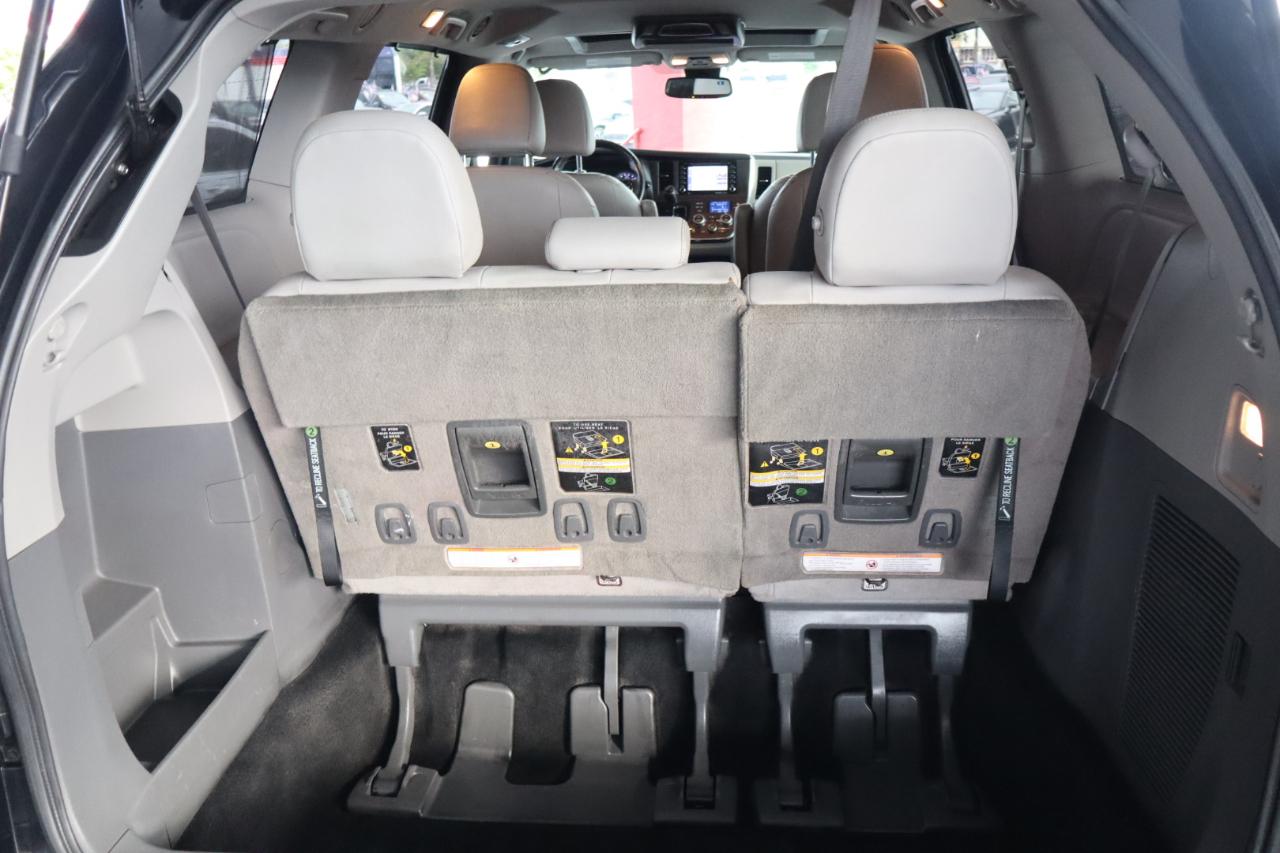 Toyota Sienna Limited Premium AWD 7-Passenger (Natl) 2018