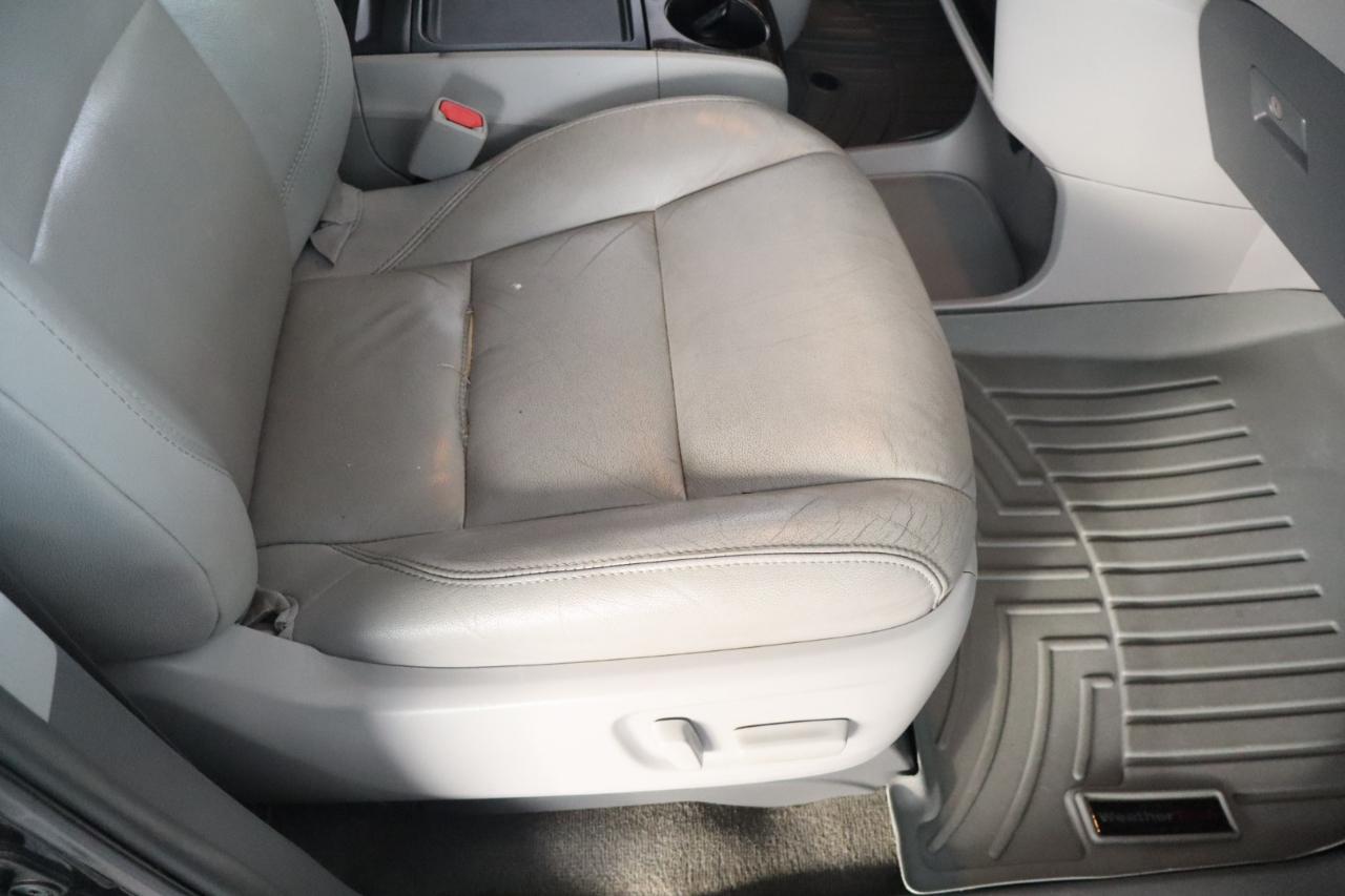 Toyota Sienna Limited Premium AWD 7-Passenger (Natl) 2018