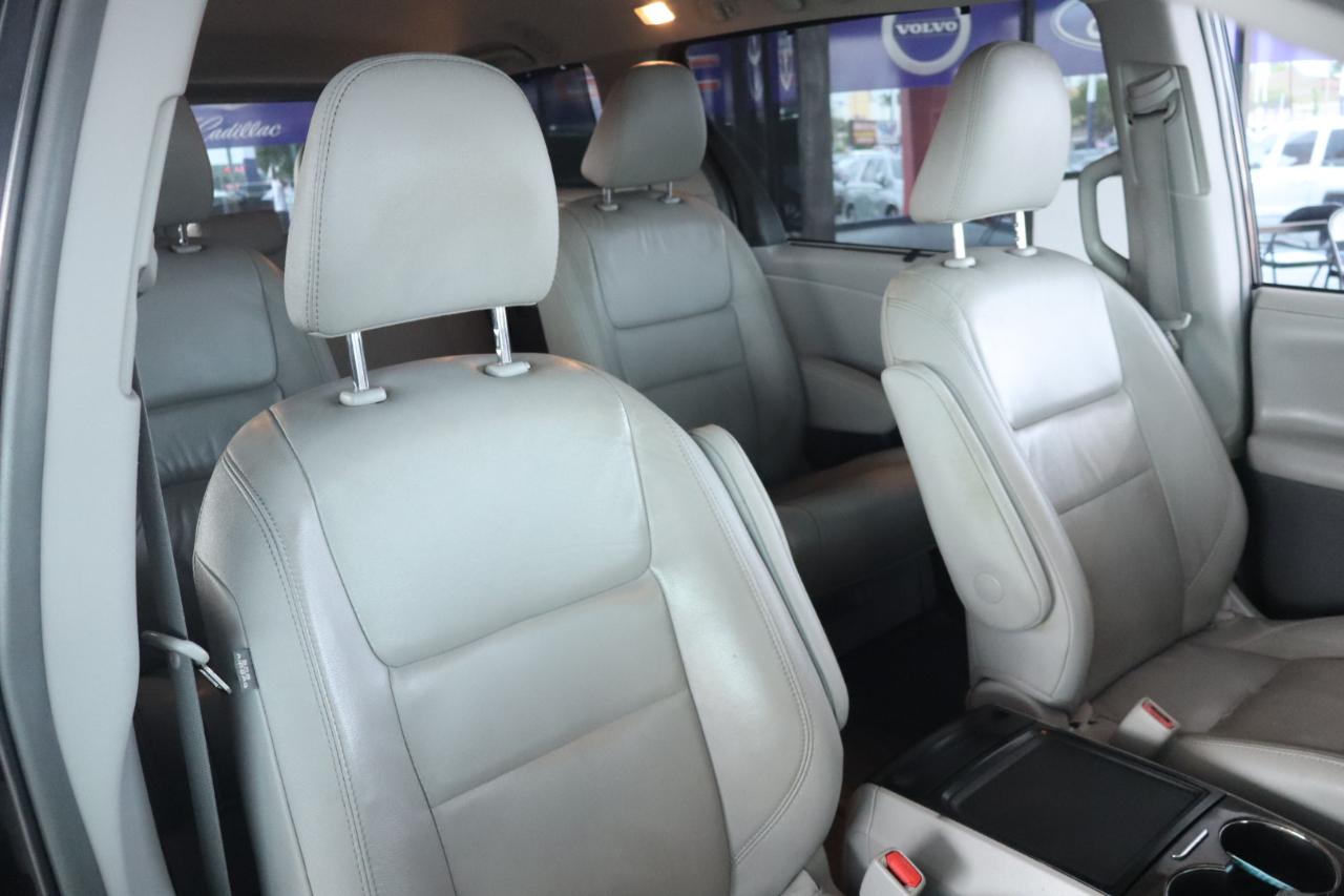 Toyota Sienna Limited Premium AWD 7-Passenger (Natl) 2018