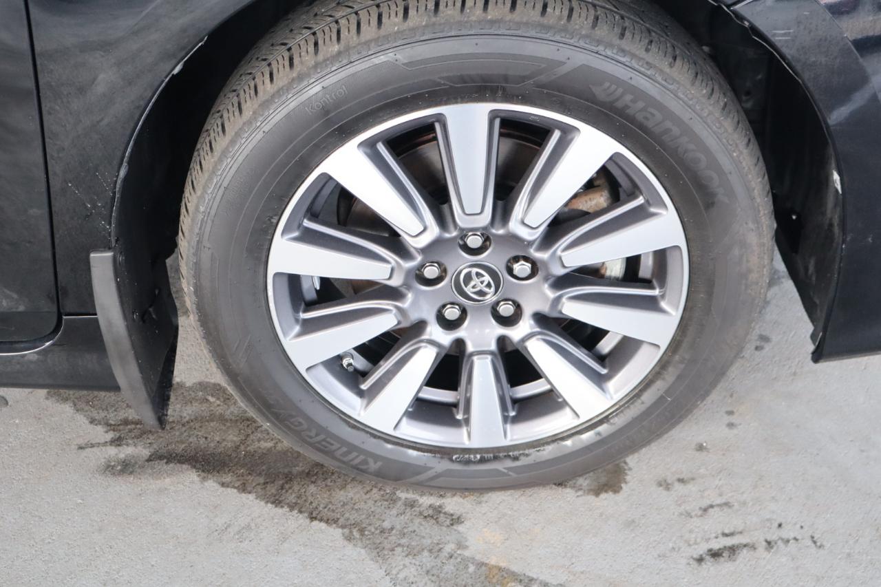 Toyota Sienna Limited Premium AWD 7-Passenger (Natl) 2018