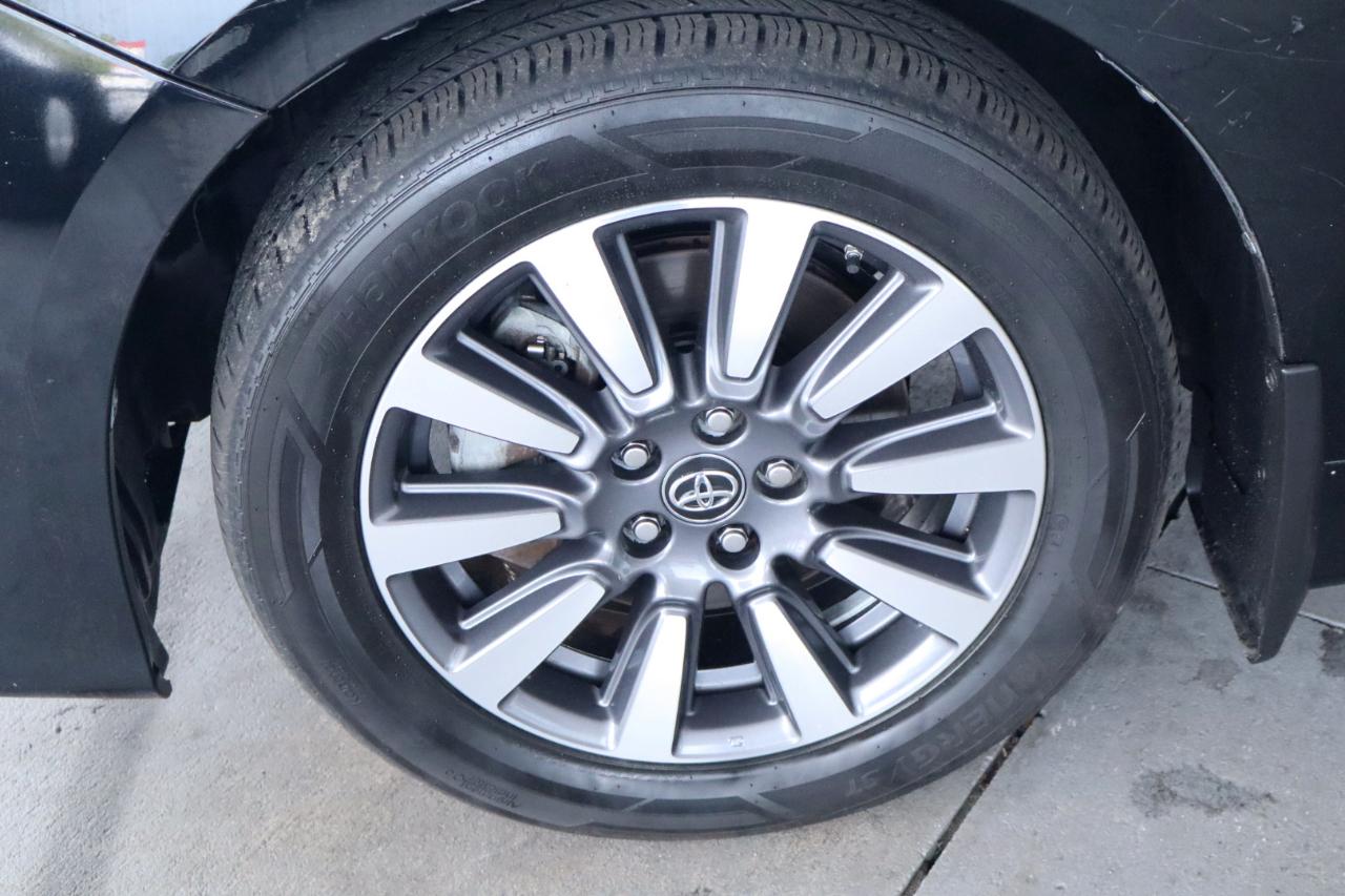 Toyota Sienna Limited Premium AWD 7-Passenger (Natl) 2018