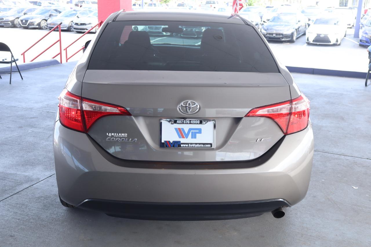 Toyota Corolla XLE CVT (Natl) 2018