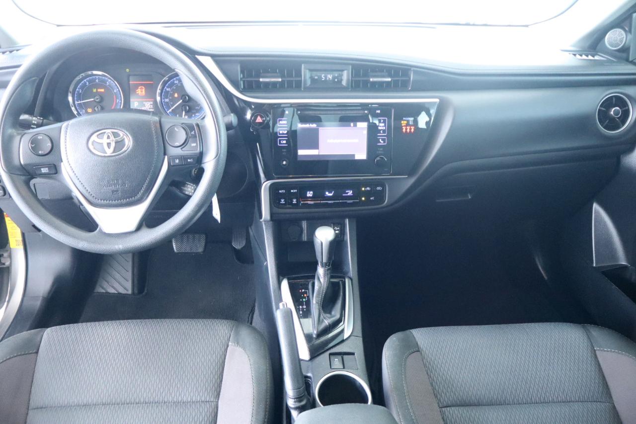 Toyota Corolla XLE CVT (Natl) 2018