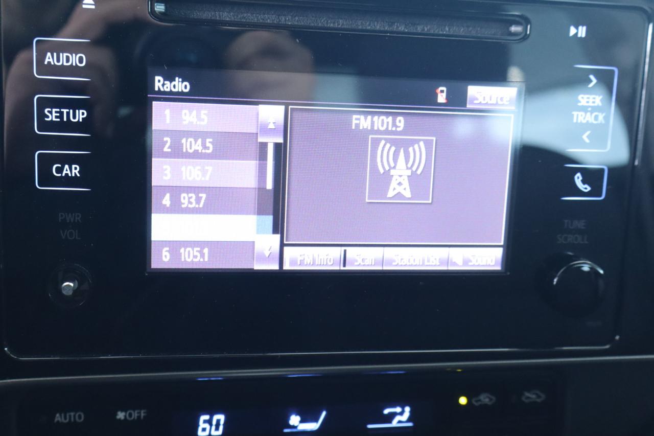 Toyota Corolla XLE CVT (Natl) 2018