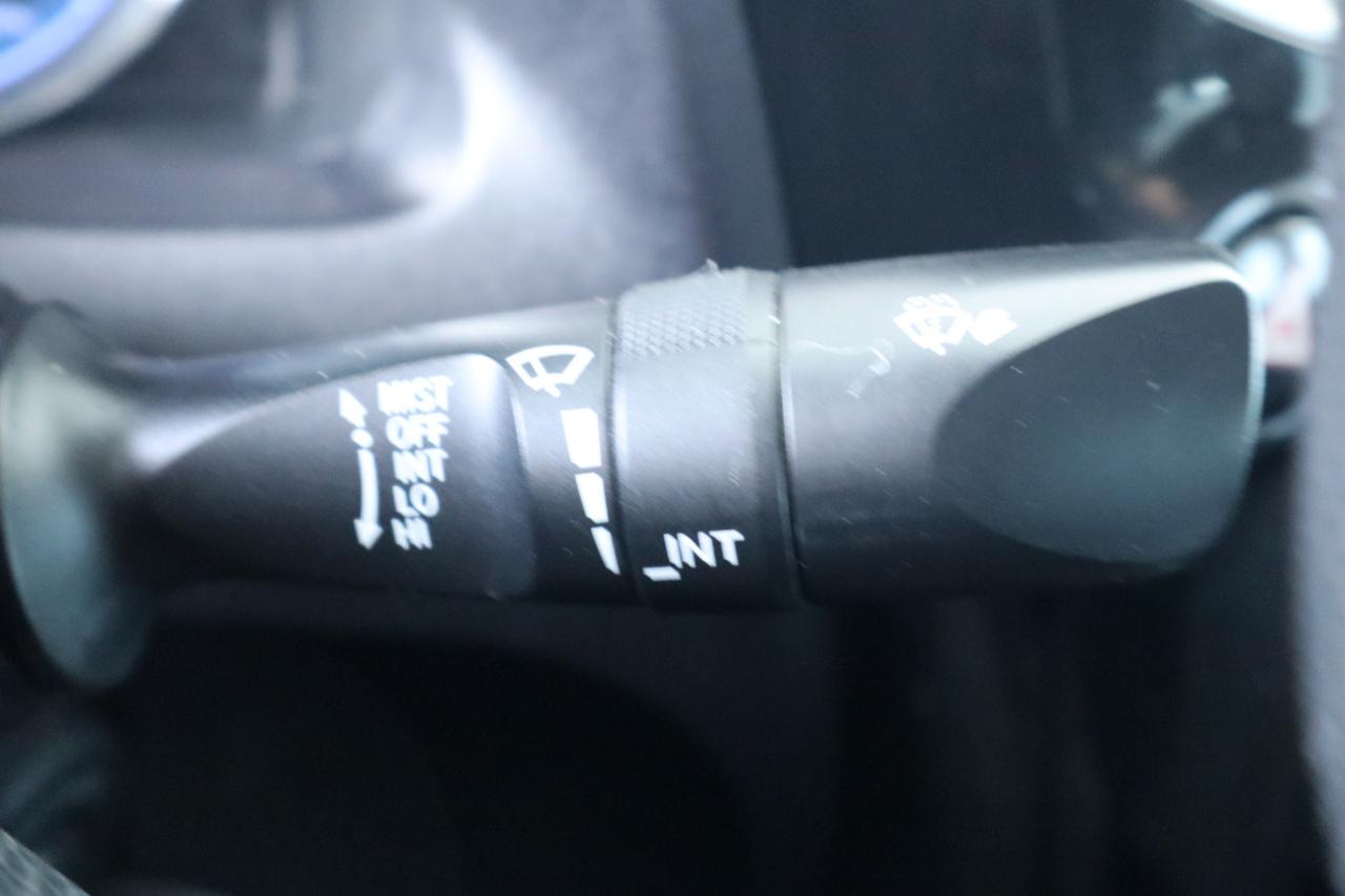 Toyota Corolla XLE CVT (Natl) 2018