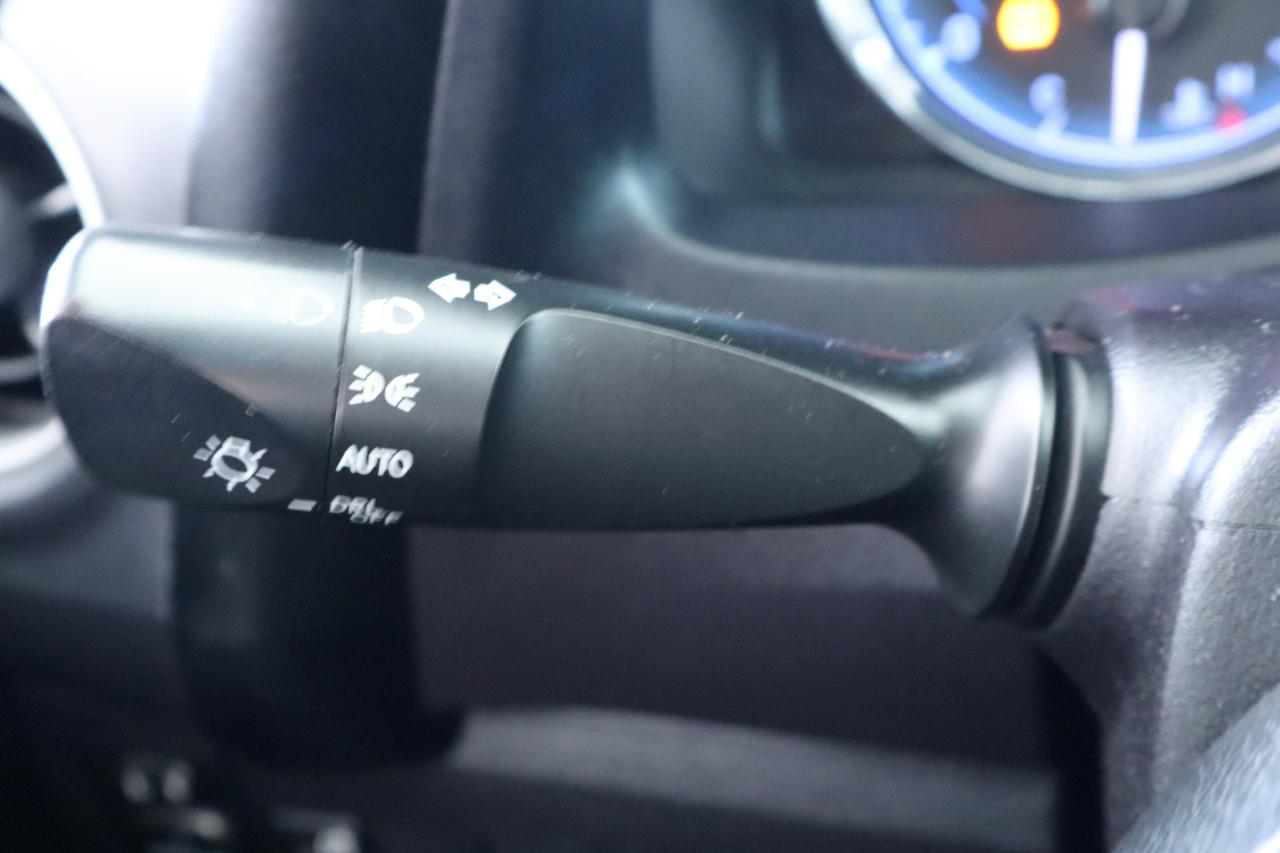 Toyota Corolla XLE CVT (Natl) 2018