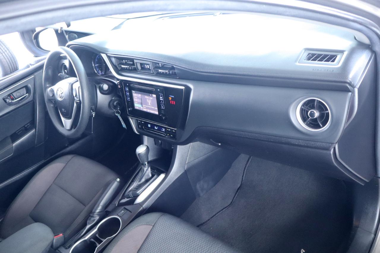 Toyota Corolla XLE CVT (Natl) 2018