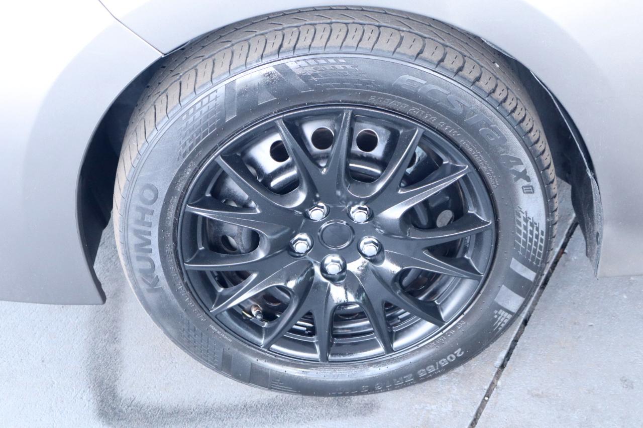 Toyota Corolla XLE CVT (Natl) 2018