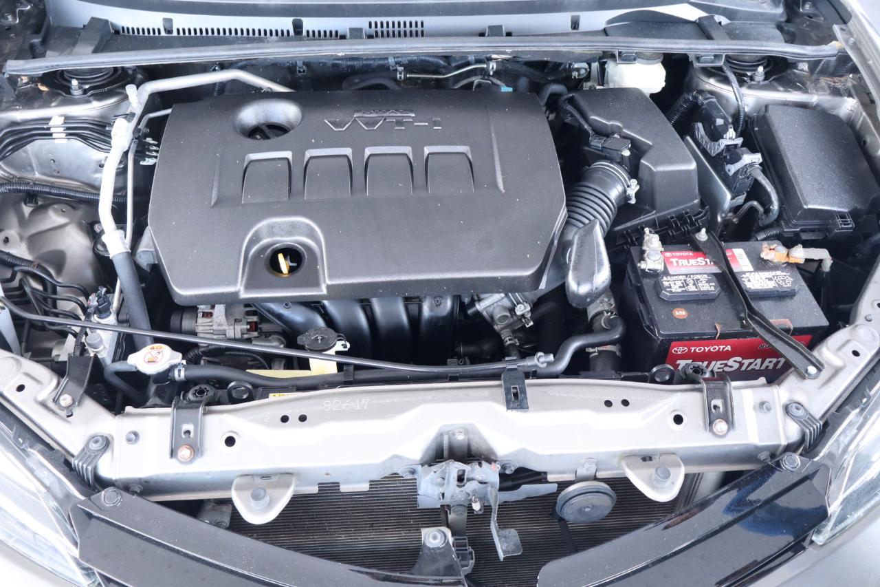 Toyota Corolla XLE CVT (Natl) 2018