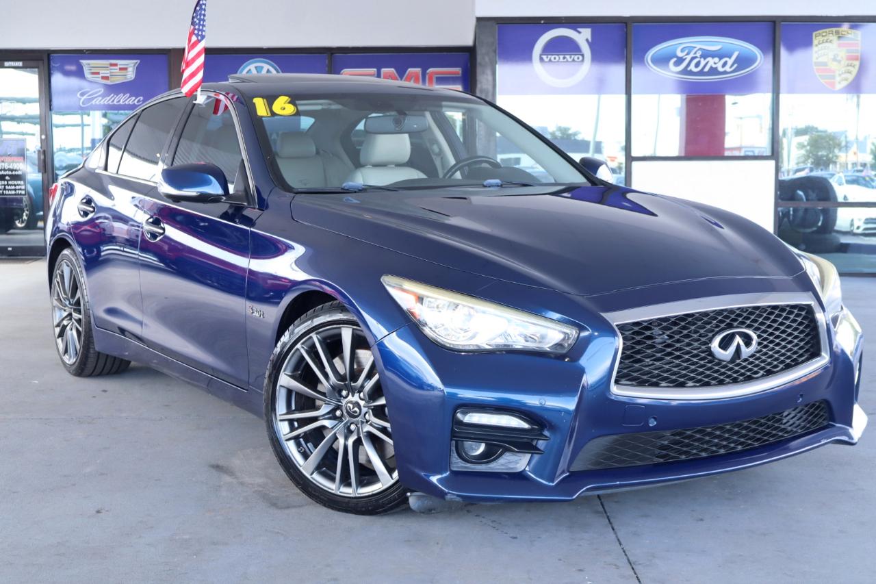 Infiniti Q50 4dr Sdn 3.0t Red Sport 400 RWD 2016