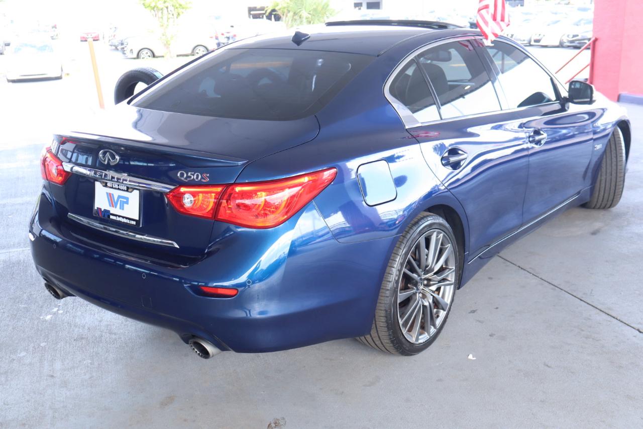 Infiniti Q50 4dr Sdn 3.0t Red Sport 400 RWD 2016
