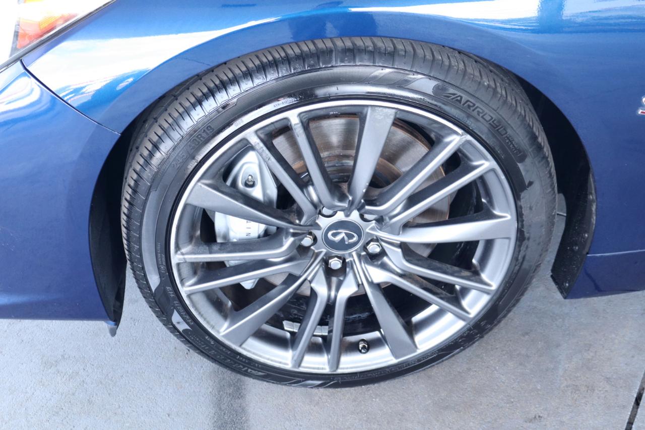 Infiniti Q50 4dr Sdn 3.0t Red Sport 400 RWD 2016