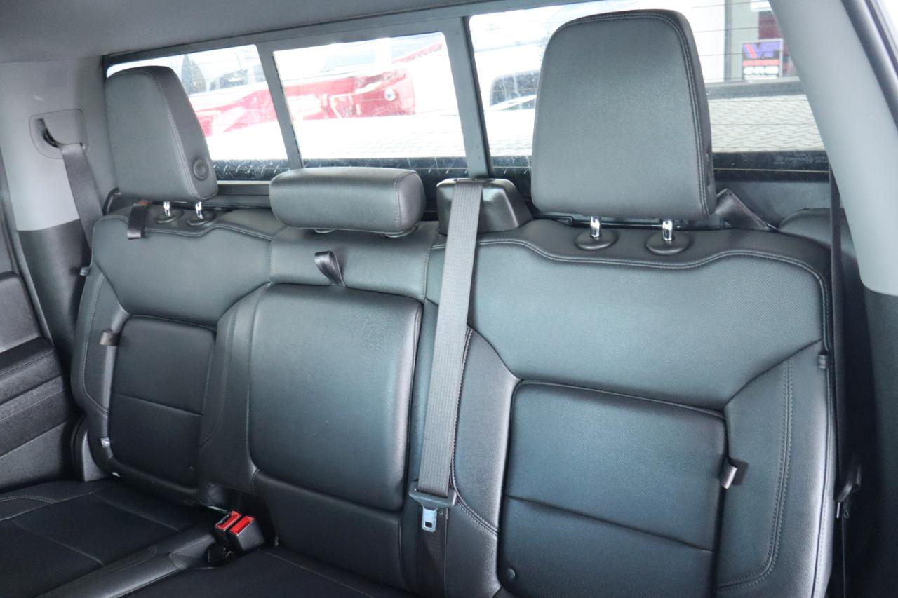 Chevrolet Silverado 3500HD 4WD Crew Cab 159" LTZ 2024
