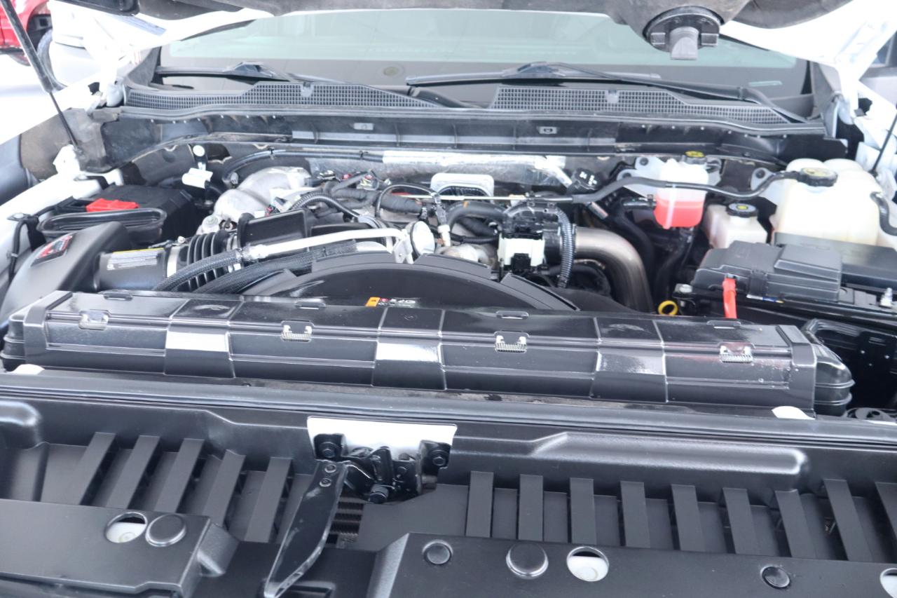 Chevrolet Silverado 3500HD 4WD Crew Cab 159" LTZ 2024