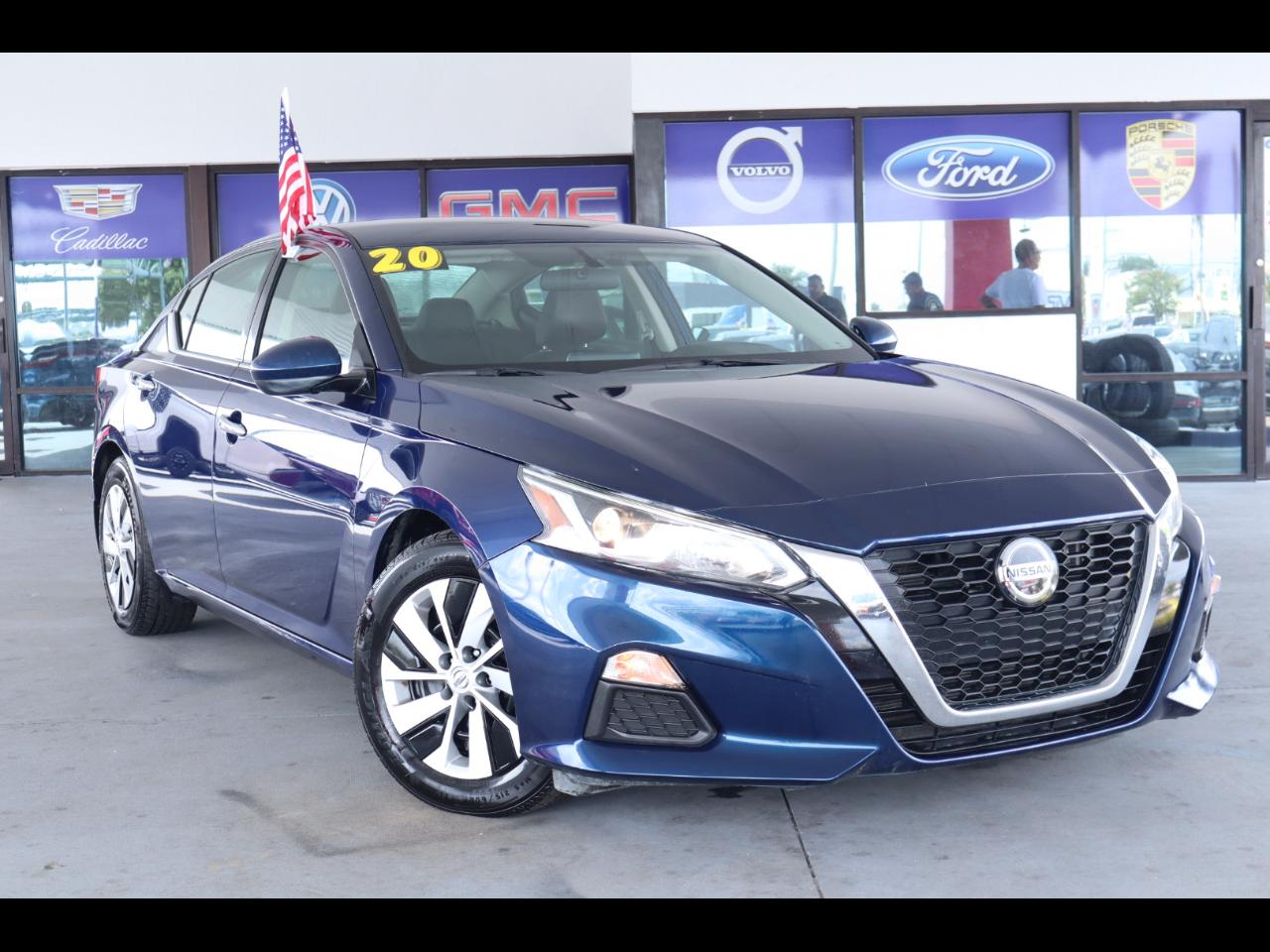 Nissan Altima 2.5 S Sedan 2020