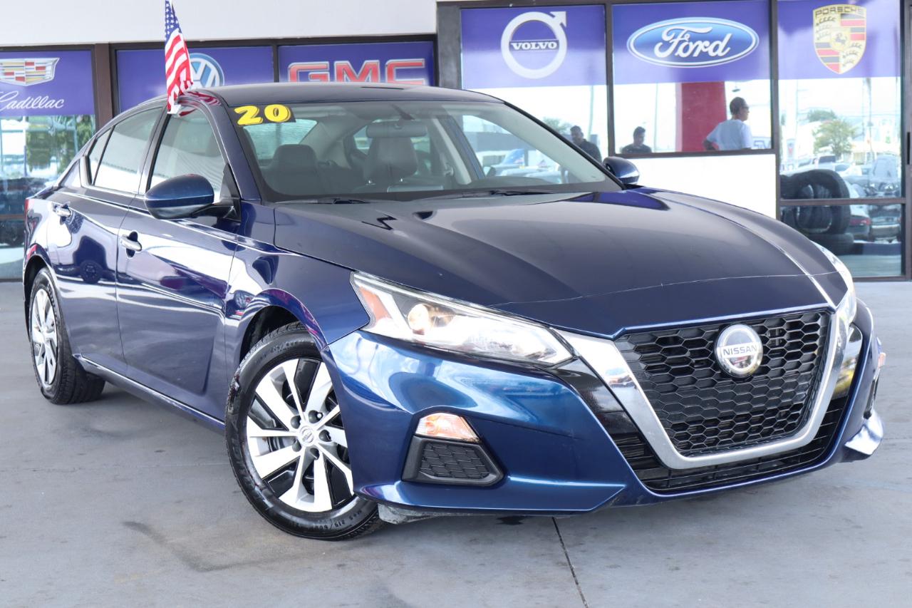 Nissan Altima 2.5 S Sedan 2020