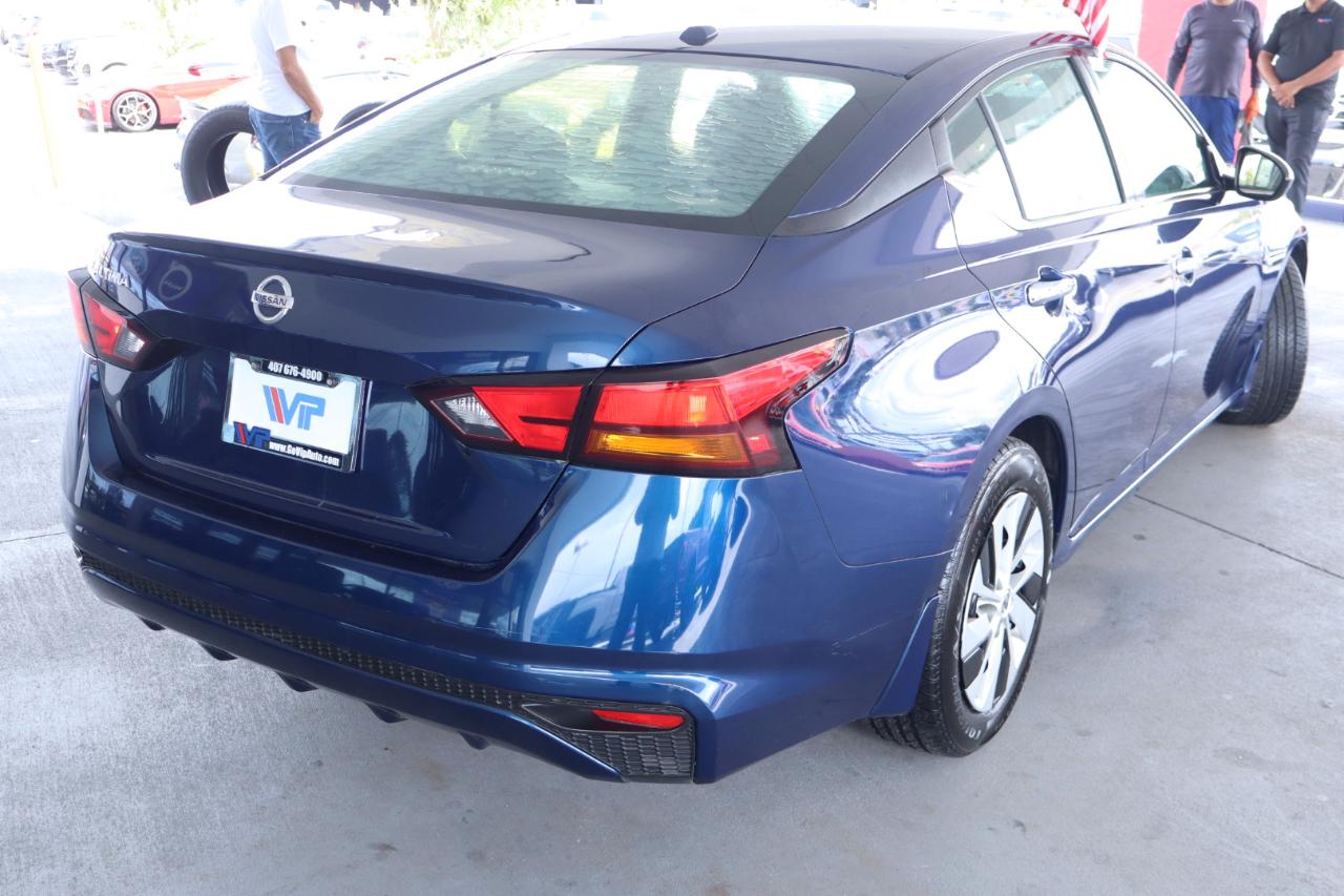 Nissan Altima 2.5 S Sedan 2020