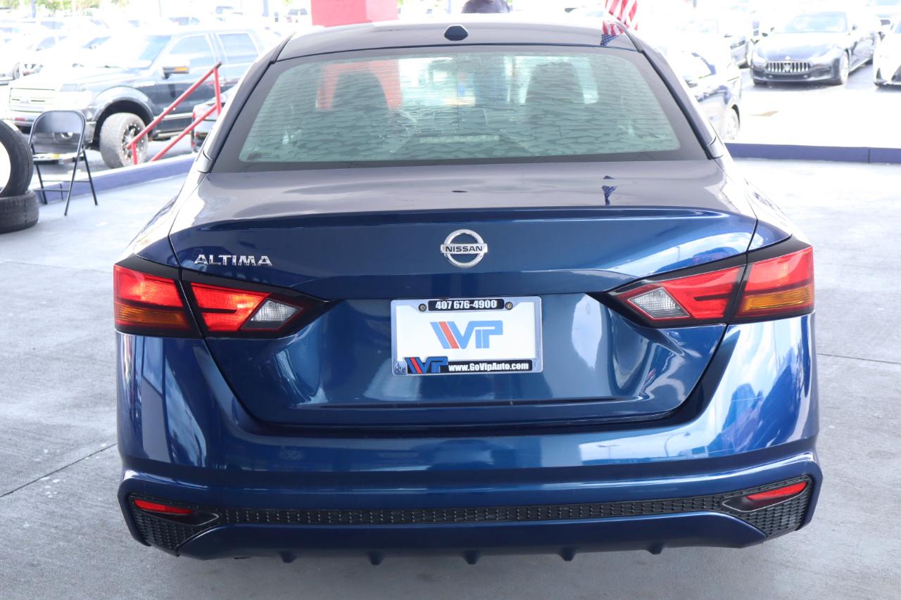 Nissan Altima 2.5 S Sedan 2020