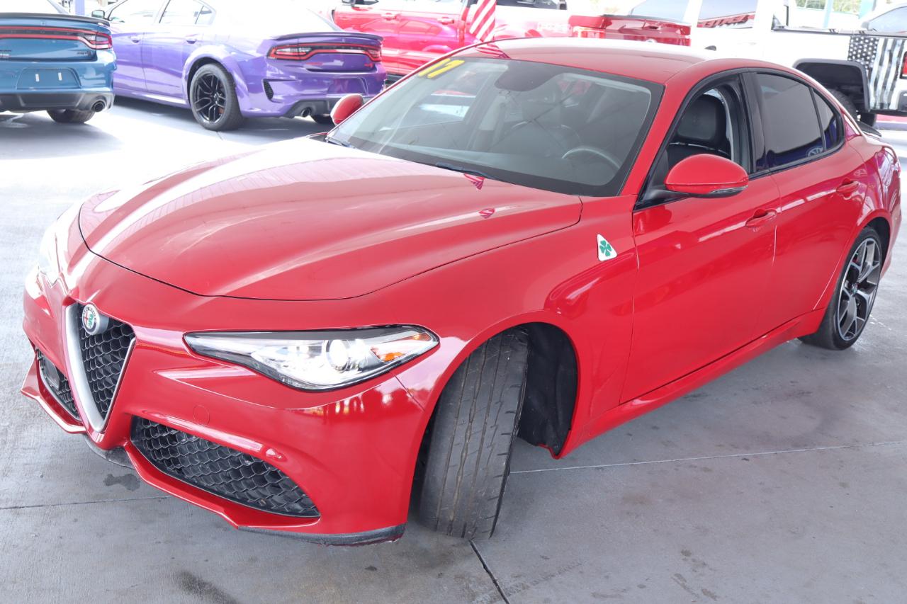 Alfa Romeo Giulia RWD 2017