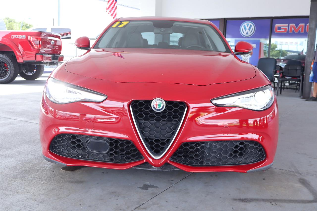 Alfa Romeo Giulia RWD 2017