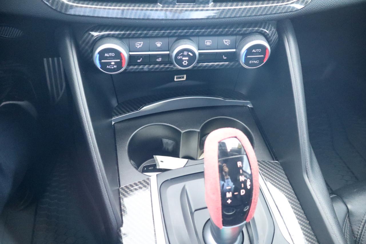 Alfa Romeo Giulia RWD 2017