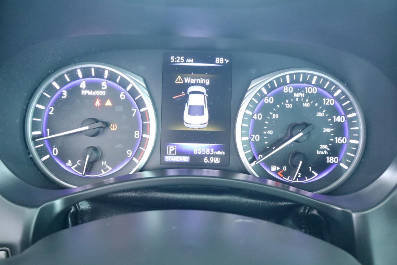 Infiniti Q60 3.0t LUXE RWD 2018