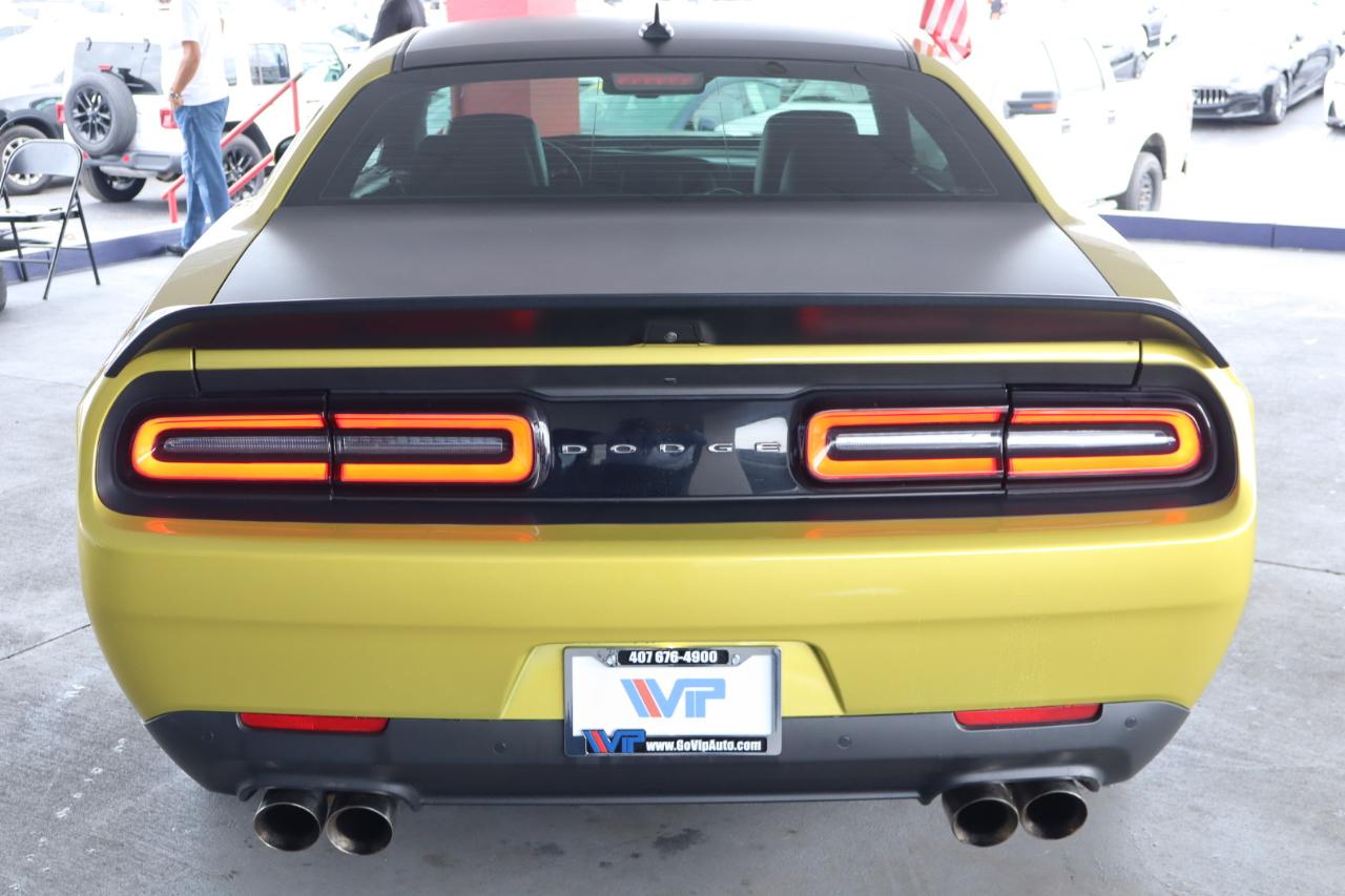 Dodge Challenger R/T Scat Pack RWD 2021