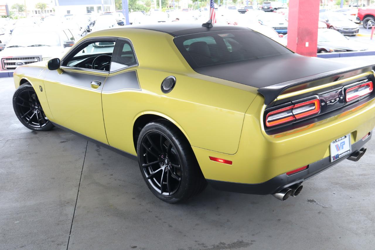Dodge Challenger R/T Scat Pack RWD 2021
