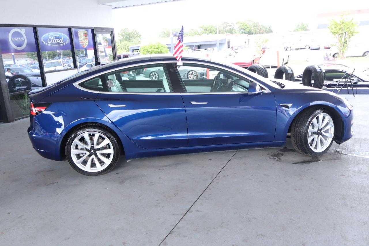 Tesla Model 3 Long Range AWD 2020