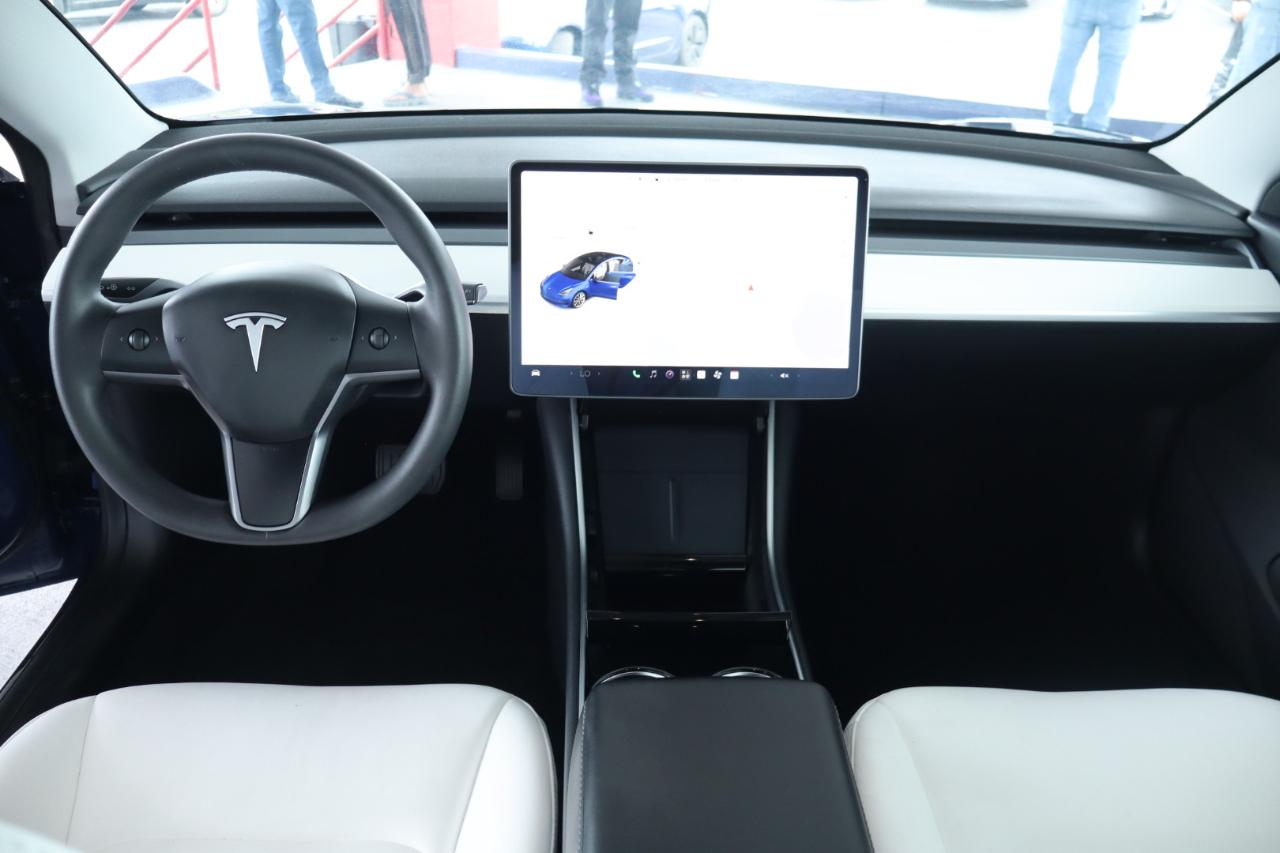 Tesla Model 3 Long Range AWD 2020