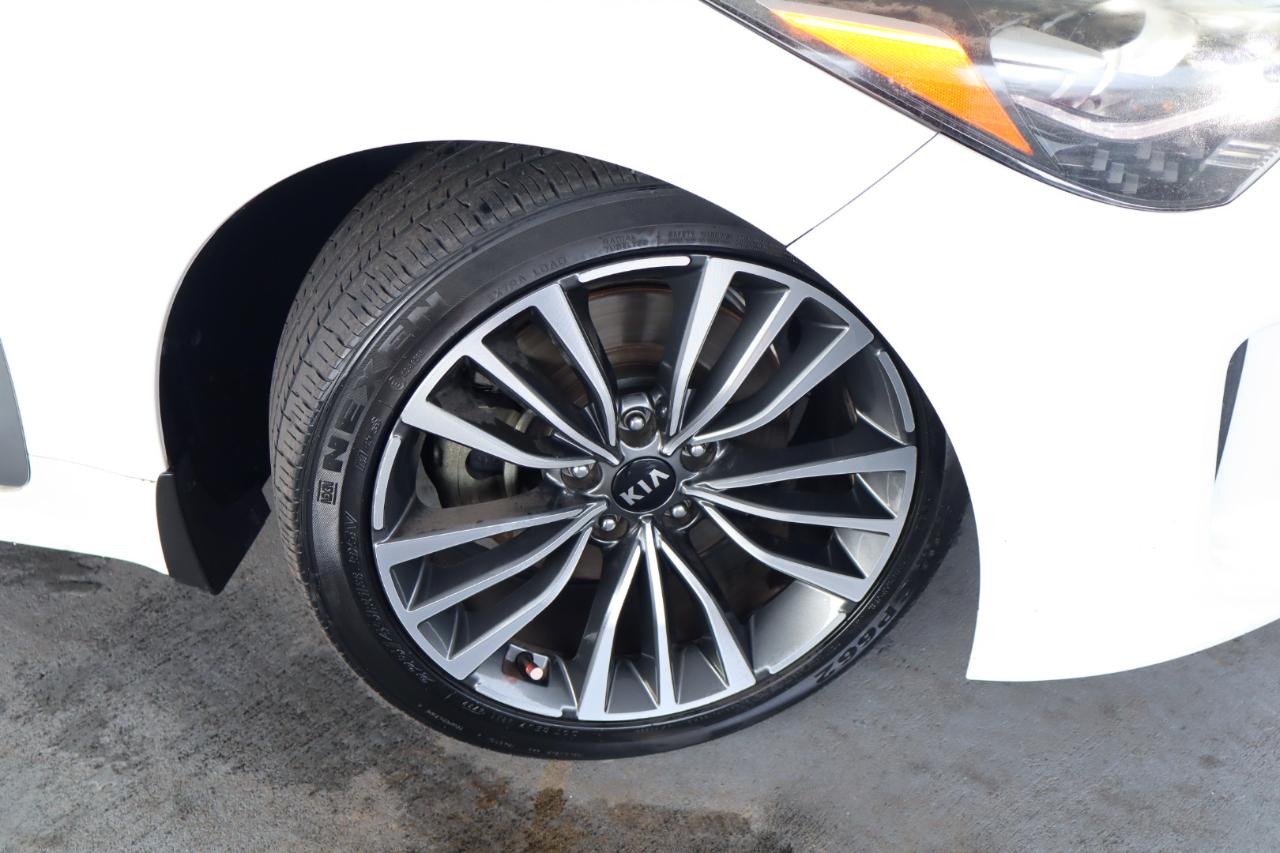 Kia Stinger Premium RWD 2018