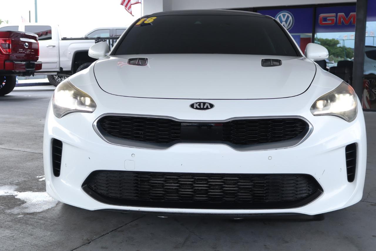 Kia Stinger Premium RWD 2018