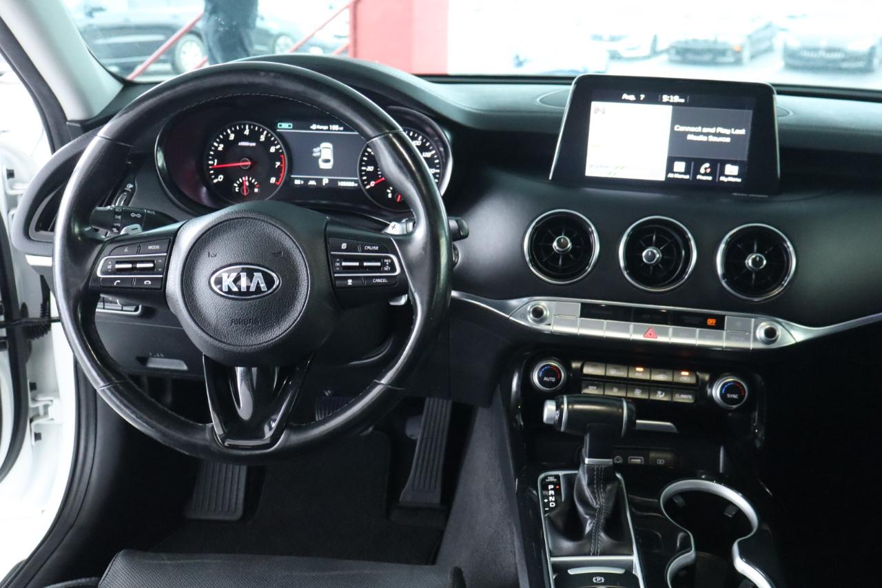 Kia Stinger Premium RWD 2018