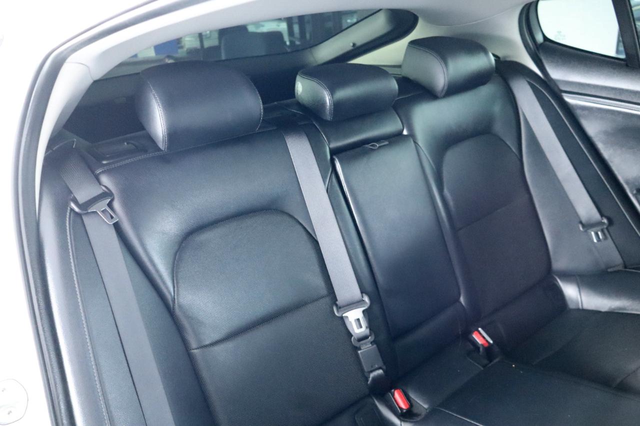 Kia Stinger Premium RWD 2018