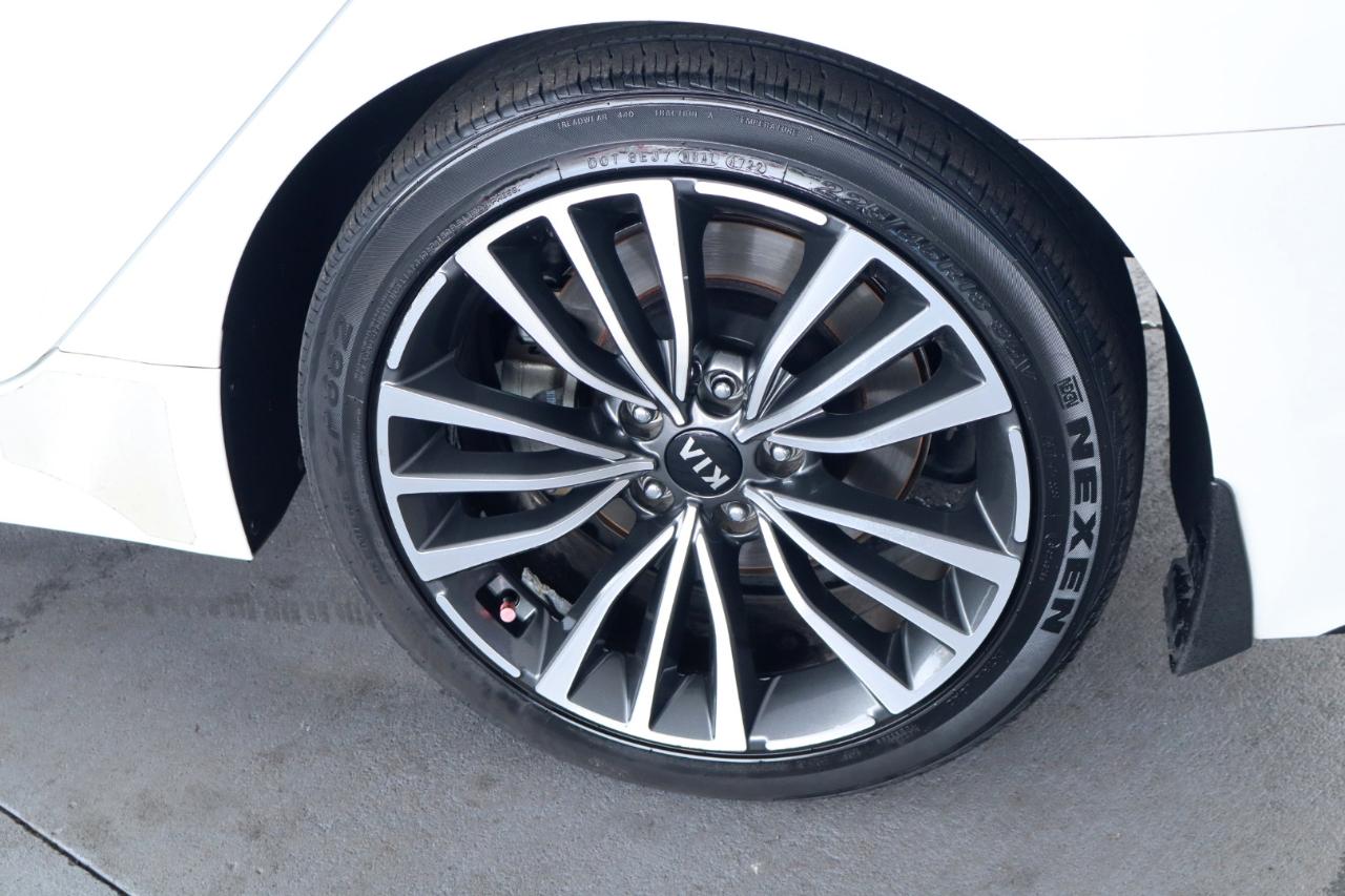 Kia Stinger Premium RWD 2018