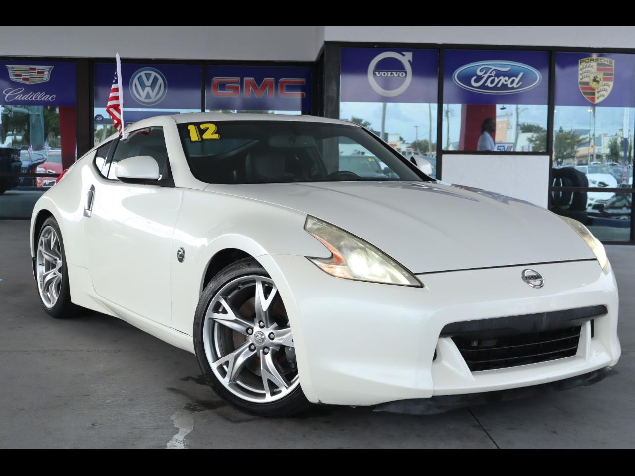 Nissan 370Z 2dr Cpe Auto Touring 2012