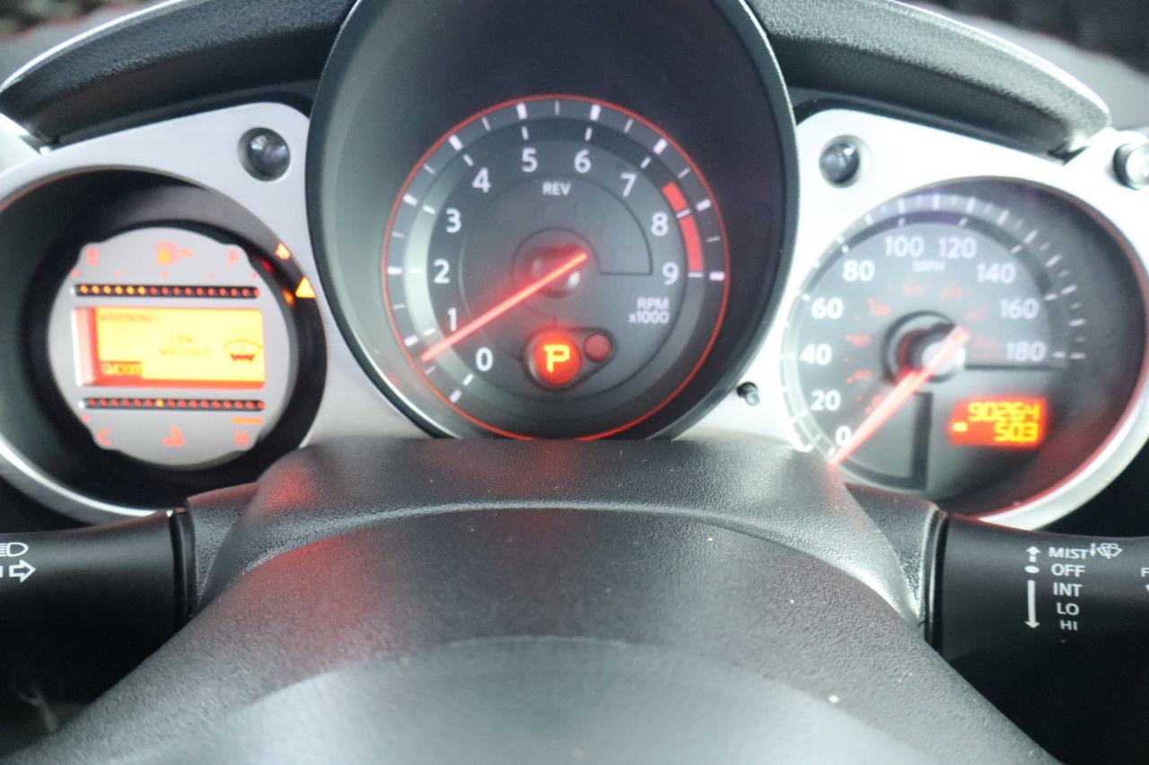 Nissan 370Z 2dr Cpe Auto Touring 2012