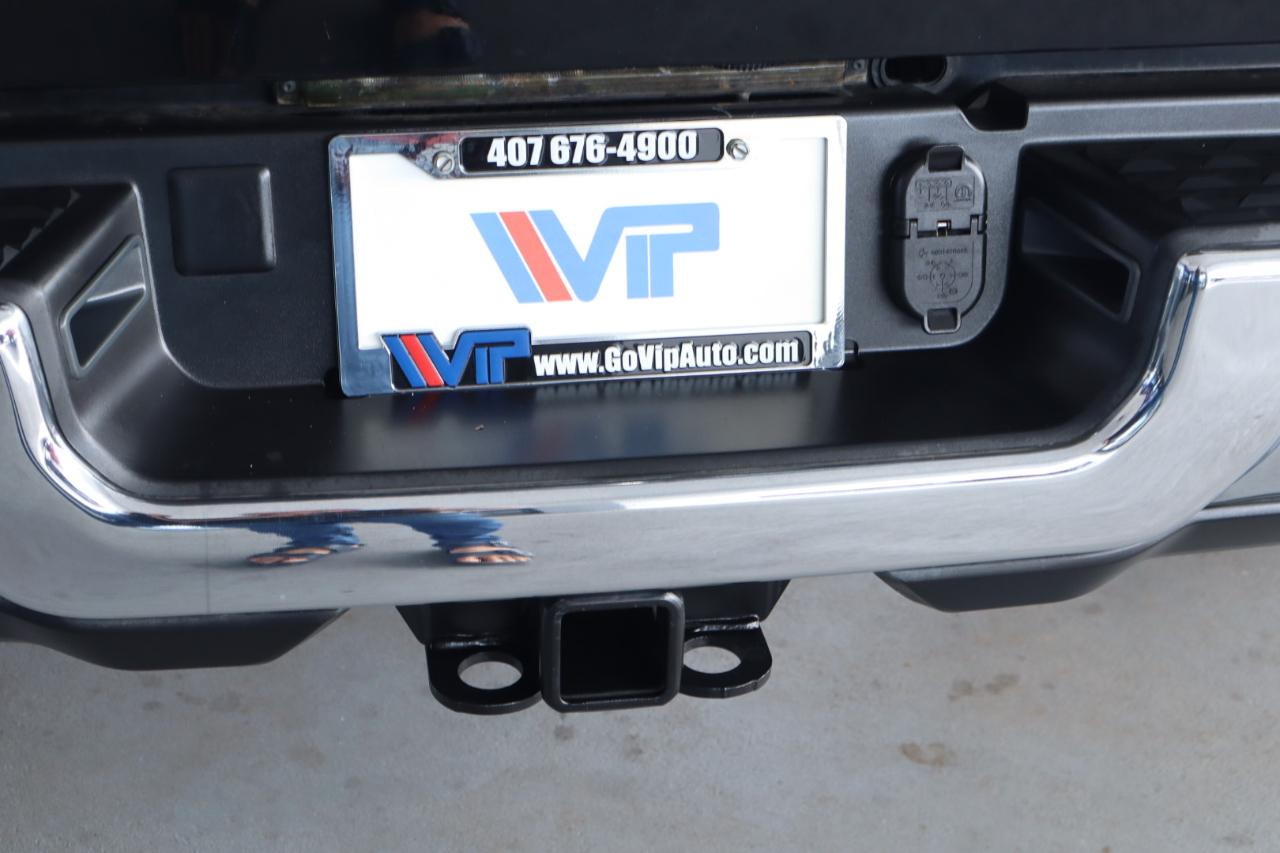 RAM 3500 Tradesman 4x4 Crew Cab 8' Box 2024