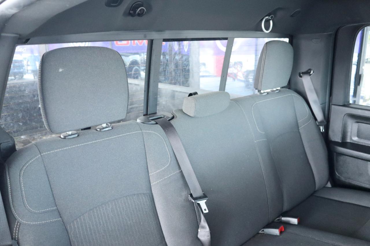 RAM 3500 Tradesman 4x4 Crew Cab 8' Box 2024