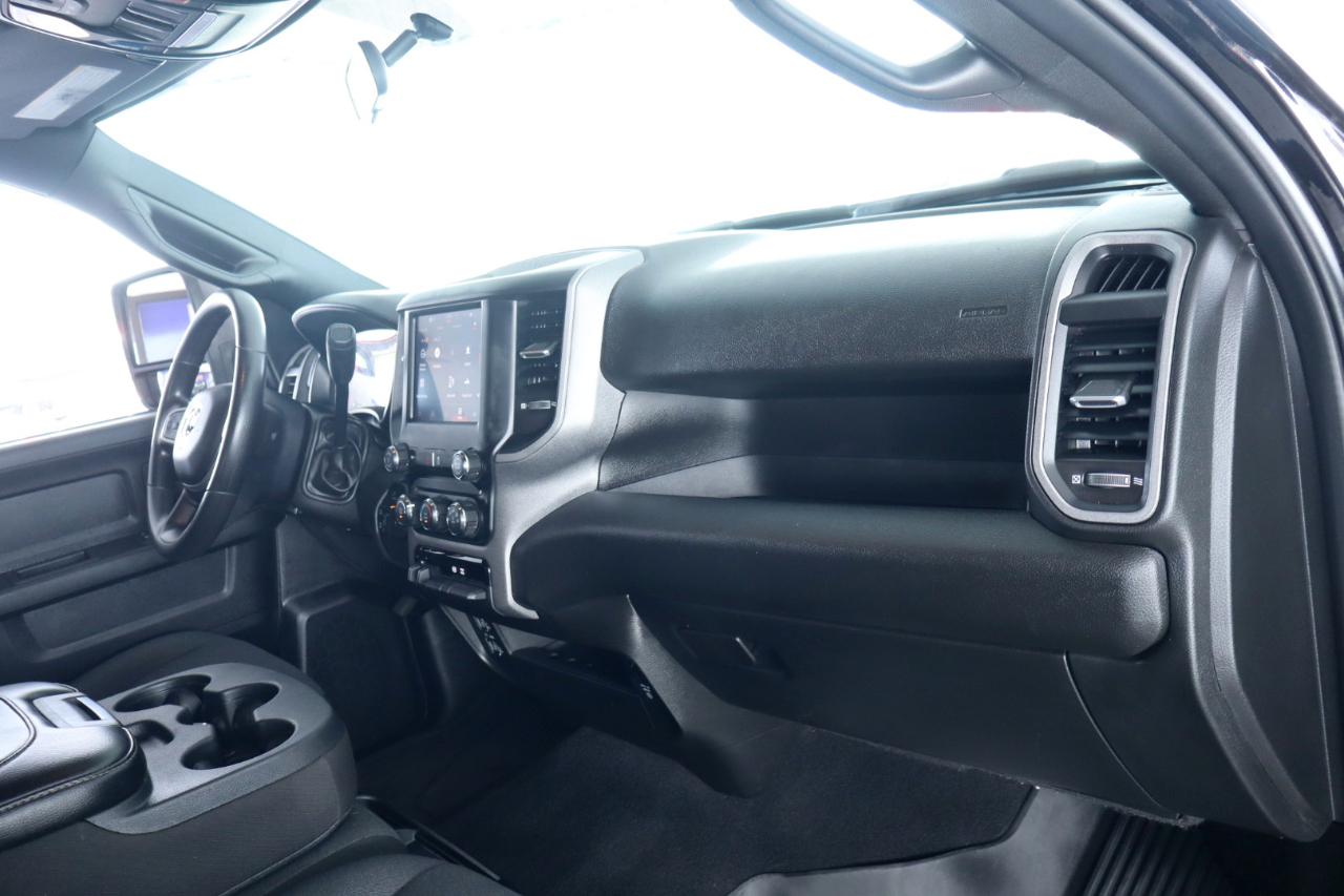 RAM 3500 Tradesman 4x4 Crew Cab 8' Box 2024