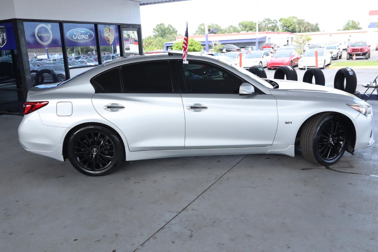 Infiniti Q50 3.0t LUXE RWD 2019
