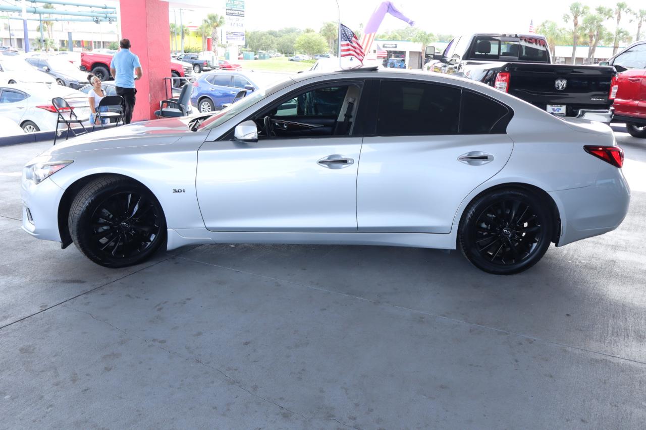 Infiniti Q50 3.0t LUXE RWD 2019
