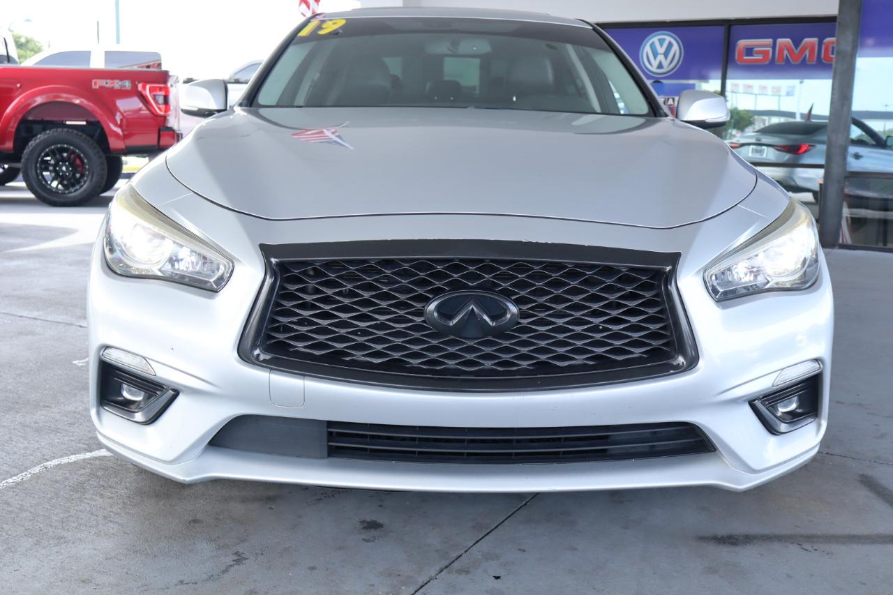 Infiniti Q50 3.0t LUXE RWD 2019