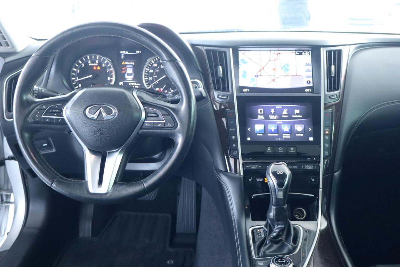 Infiniti Q50 3.0t LUXE RWD 2019